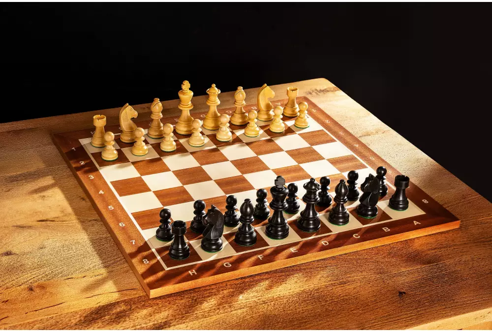 Figure di scacchi tedesche (Timeless) da 3,5 pollici con hetman aggiuntivi
